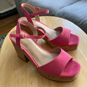 Kelly & Katie Platform Sandals